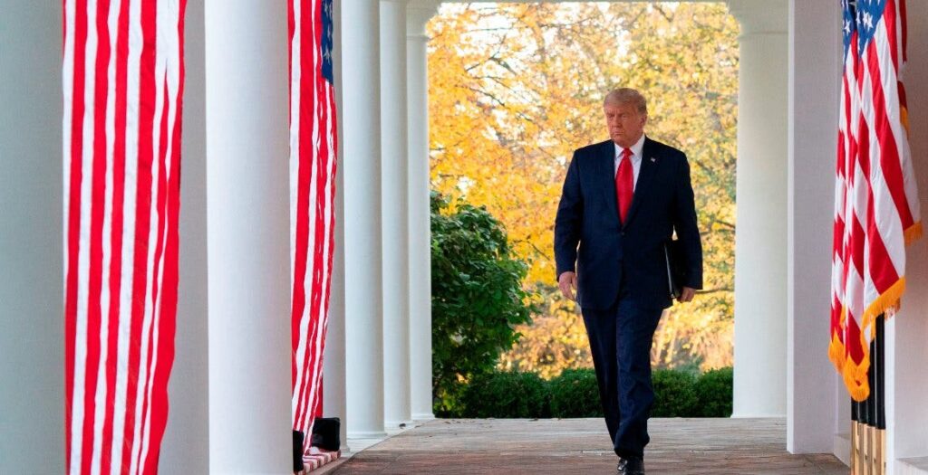 Trump quiso atacar a Irán la semana pasada, pero lo disuadieron, según el NYT thumbnail