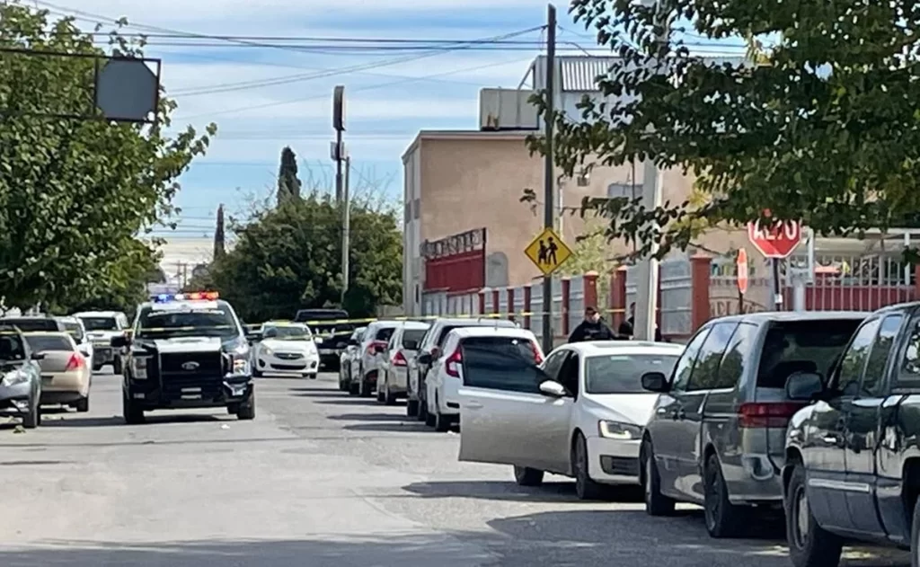 Matan a hombre y lesionan a su hijo de 4 años afuera de jardín de niños en Ciudad Juárez thumbnail
