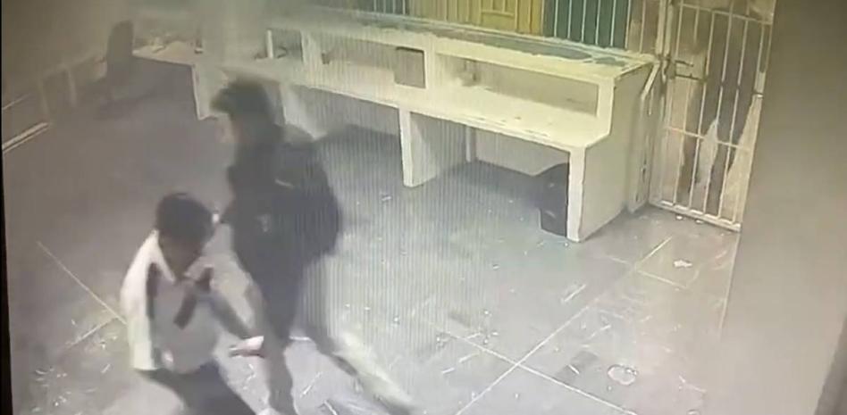 Detienen a primer funcionario del INM vinculado a muerte de 40 migrantes thumbnail