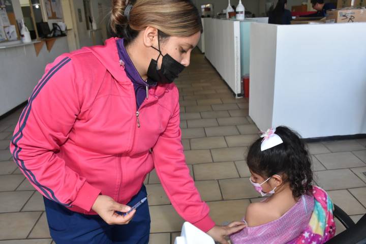 Arranca jornada extraordinaria de vacunación contra Covid-19 para niños de 5 a 11 años thumbnail