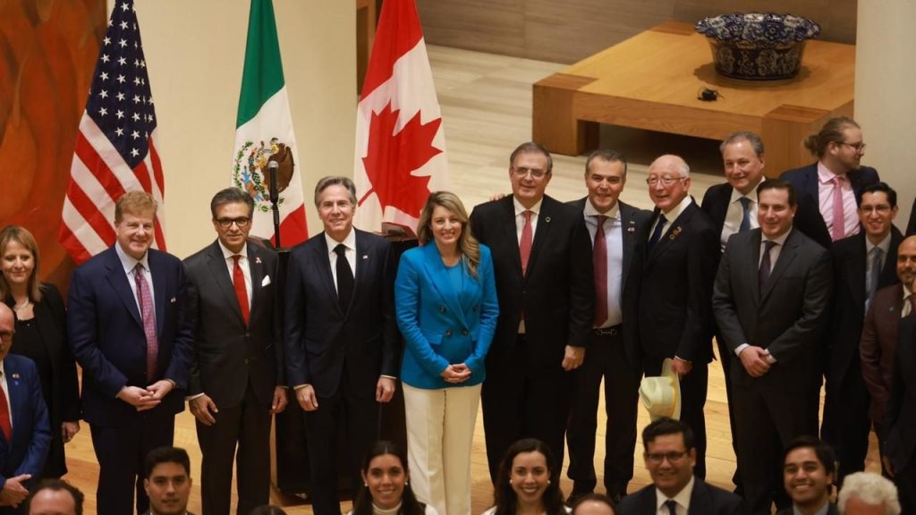 Ebrard, Joly y Blinken se reúnen con líderes empresariales de México, EU y Canadá thumbnail