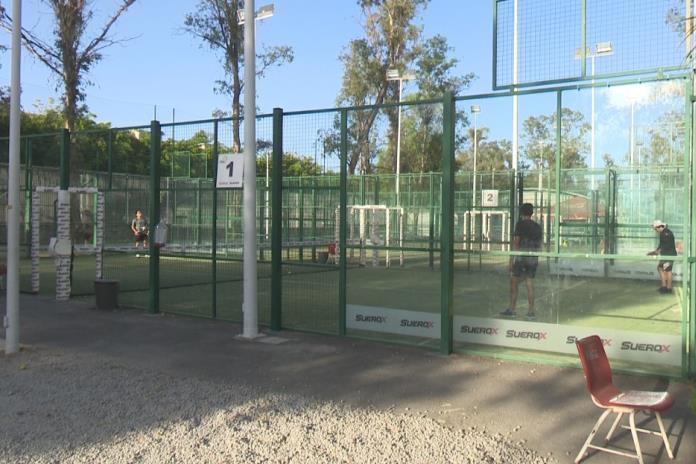 El pádel es un deporte mexicano con pocas opciones públicas para practicarlo en el país thumbnail