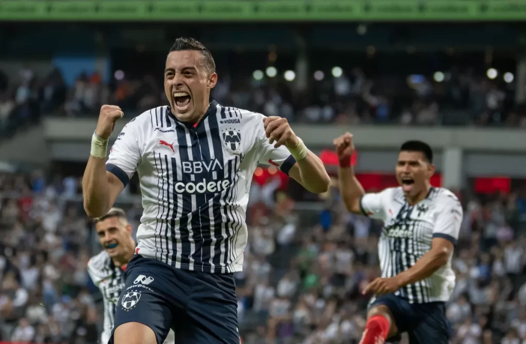 Funes Mori le da el triunfo a Monterrey y ya es el máximo anotador del fútbol en México thumbnail
