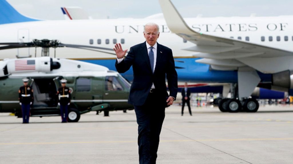 México confirma llegada de Biden para el domingo al nuevo aeropuerto del país thumbnail