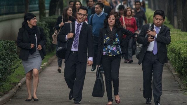 OIT espera que el empleo en Latinoamérica crezca apenas un 0.9% y el global un 1% en 2023 thumbnail