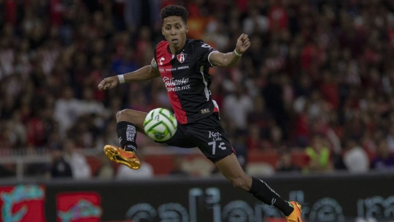 Ozziel herrera, con arreglo apalabrado de tigres; atlas trata de resistir cañonazos thumbnail
