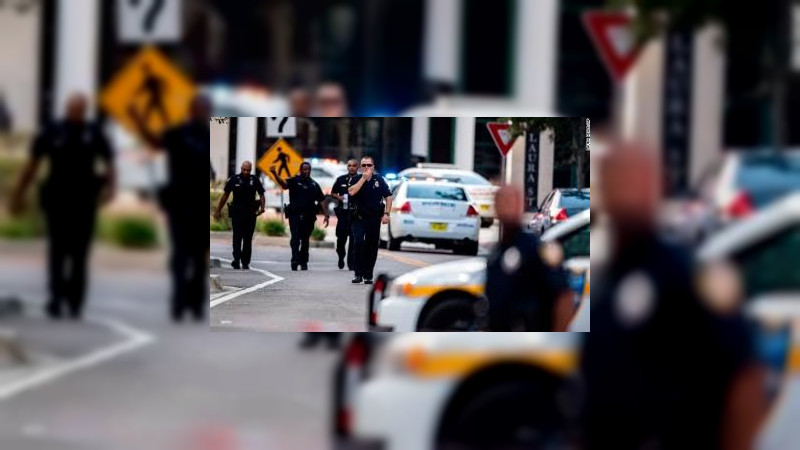 Tiroteo deja al menos cuatro decesos en jacksonville, florida thumbnail