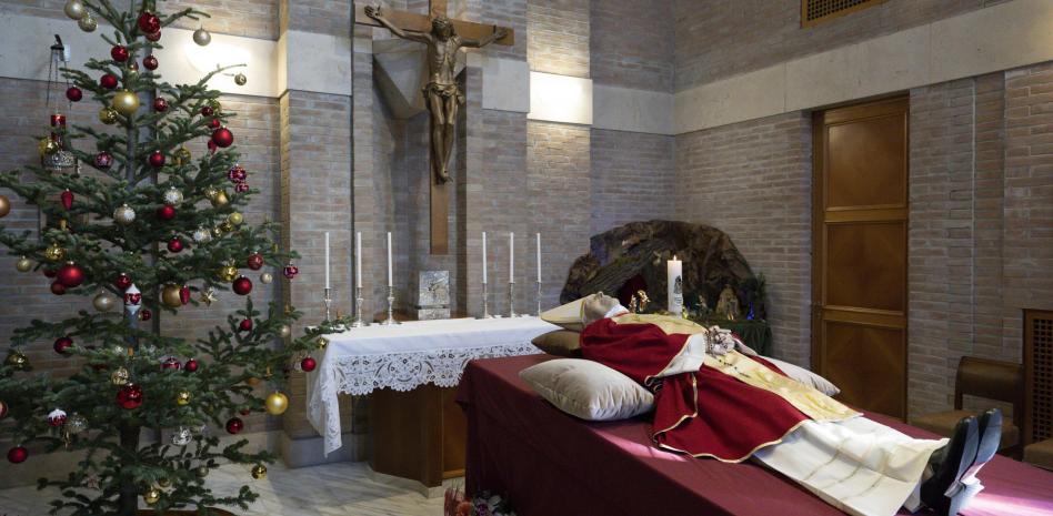 Últimas palabras de Benedicto XVI- “Señor, te quiero”; y por escrito- “Pido perdón” thumbnail