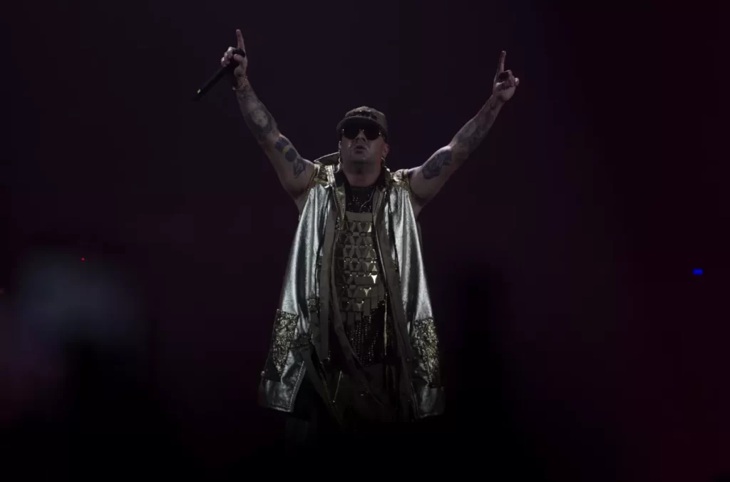 Wisin lanza nuevo tema apostando a las nuevas generaciones del género urbano thumbnail