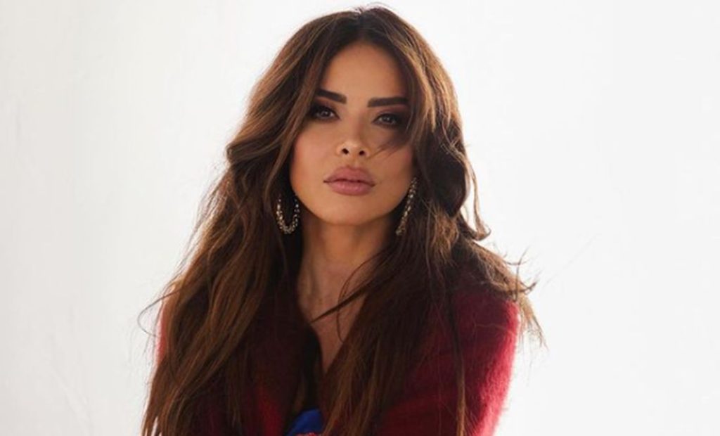 ¿Gloria Trevi, víctima o victimaria_; la pregunta que acecha a la cantante a más de 18 años de salir de prisión thumbnail