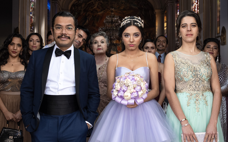 Cinta Sobreviviendo a mis XV defiende el respeto en la comedia thumbnail