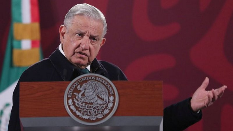 Propaganda vil y corriente AMLO sobre amenaza de EE.UU. de cortar fondos a México por fentanilo thumbnail