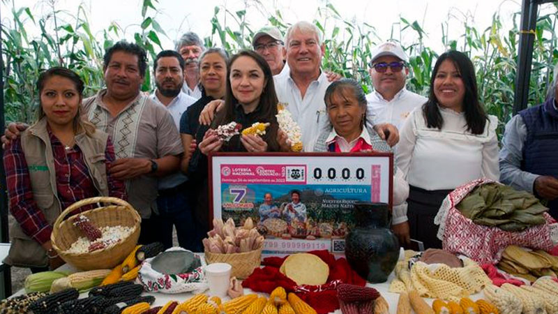 Trabajan Agricultura y comunidades indígenas en el cultivo y conservación de razas de maíces nativos thumbnail