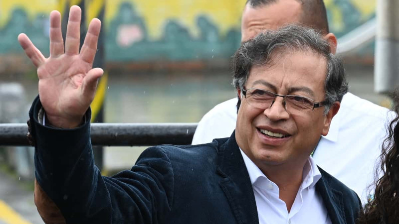 Presidente de Colombia amenaza con romper relaciones con Israel thumbnail