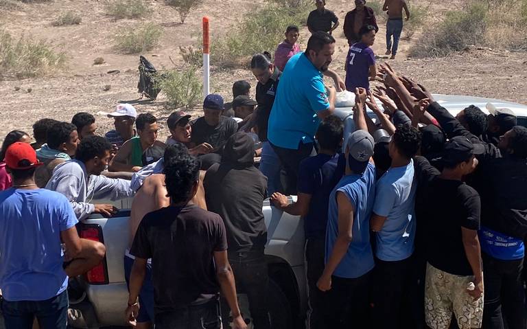 UACH, 5a. Zona Militar e IP solicitan ayuda para migrantes en Ahumada thumbnail