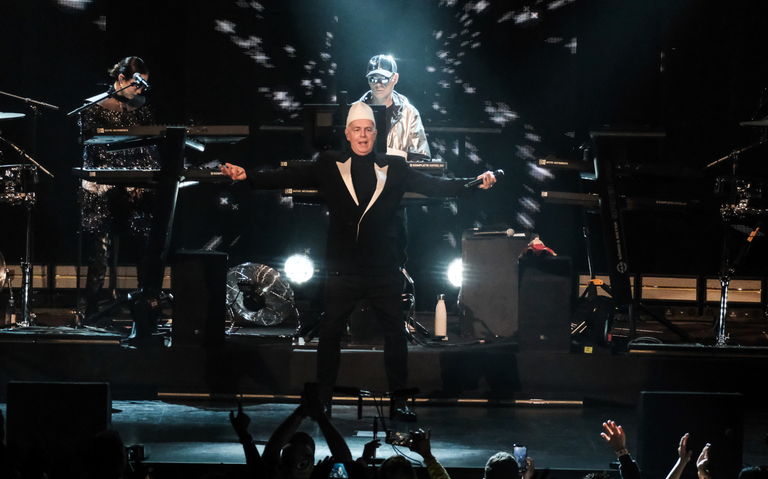Pet Shop Boys se despide de CDMX con show en el Metropolitan thumbnail