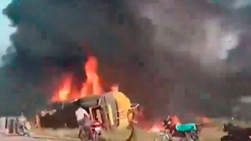 Al menos 40 muertos y 83 heridos tras la explosión de una pipa de gas en el norte de Liberia thumbnail