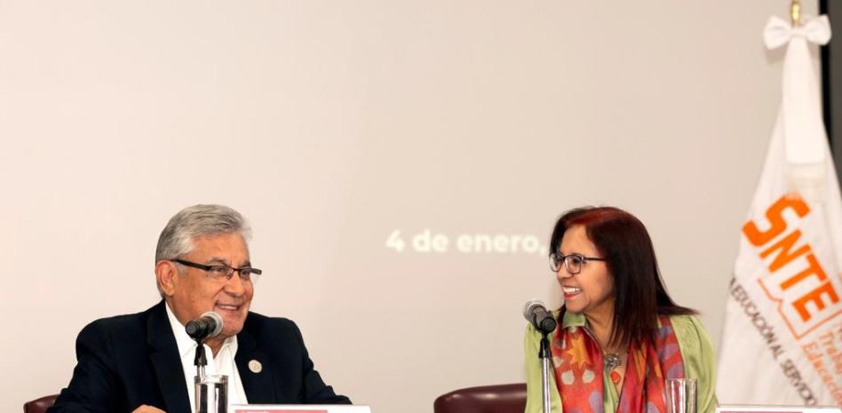 Entrega SNTE a SEP Pliego Nacional de Demandas 2024 thumbnail