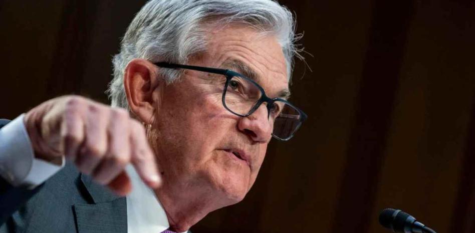 Powell confirmará ante Congreso de EU que habrá una bajada de tipos este año thumbnail