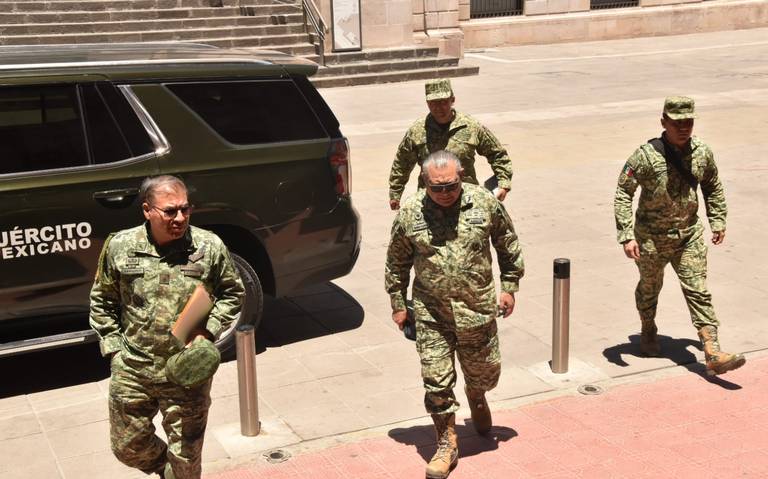 elementos militares thumbnail