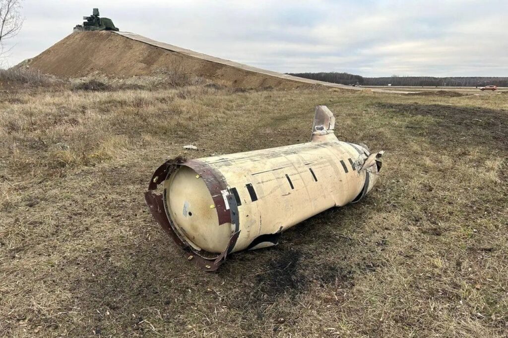 26ukraine-missiles-1-pwvc-superjumbo-SYzYdbaBj thumbnail