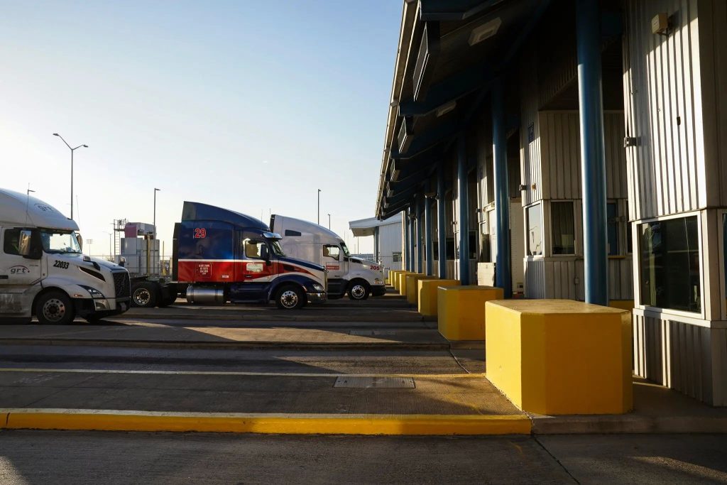 19mexico-trade-bzkv-superjumbo-tIrGlLsDV thumbnail