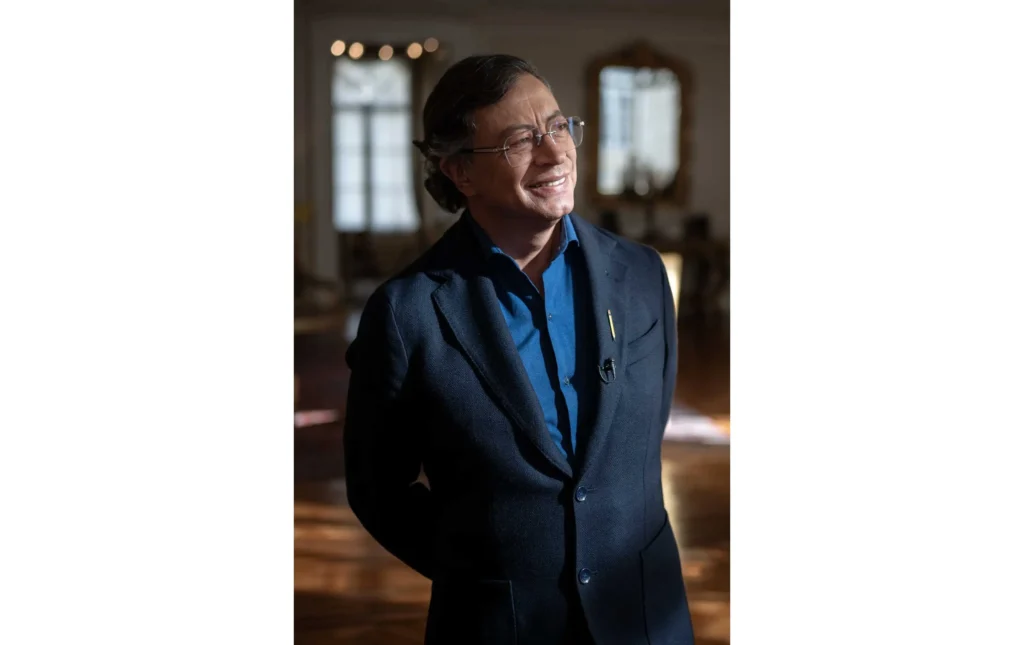 olombia-NR8SApK93 thumbnail